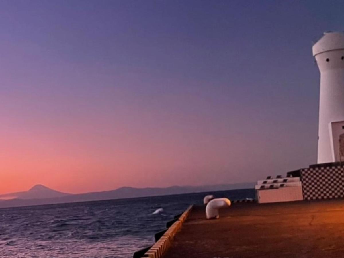 הוסטל 癒楽 伊豆大島 מראה חיצוני תמונה
